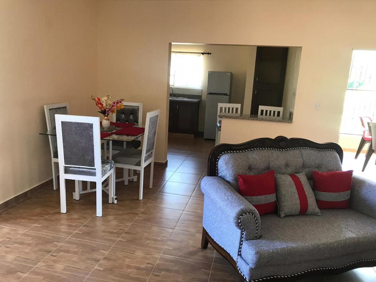 2 Queen Bed Apartment With Smart Tv ,Wifi Y Luz Las 24 Horas คาราวากวา ภายนอก รูปภาพ